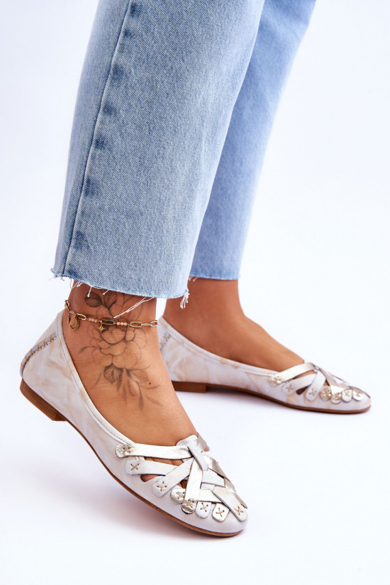 Classic Leather Women s Ballerinas Maciejka 01358-22 Beige and Gold