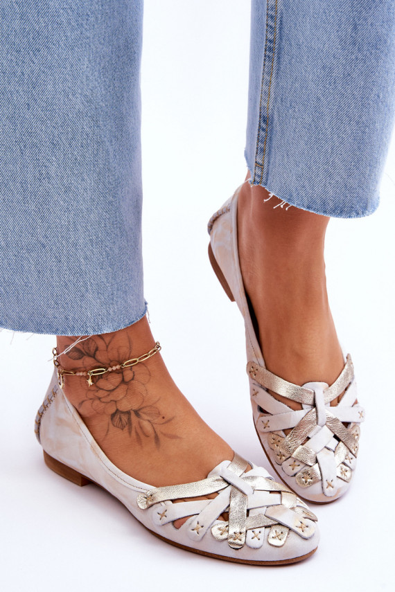 Classic Leather Women s Ballerinas Maciejka 01358-22 Beige and Gold
