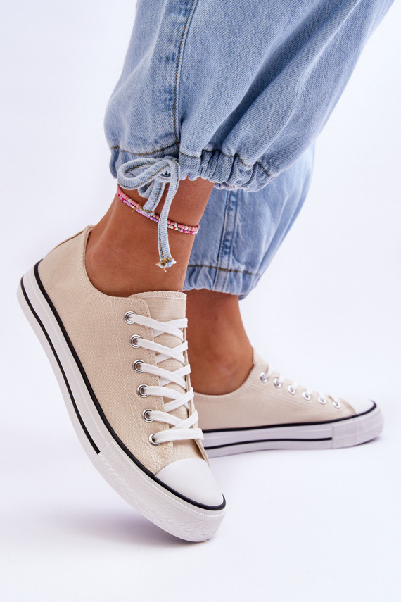 Classic Low Women's Sneakers Light beige Vegas
