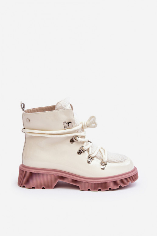 Women's Lacquered Leather Trapper Boots GOE MM2N4083 White