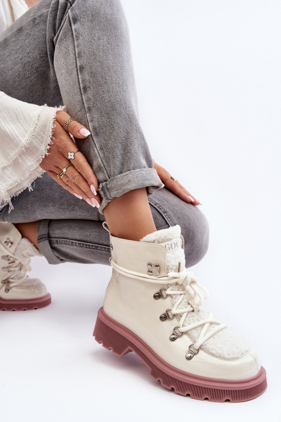 Women's Lacquered Leather Trapper Boots GOE MM2N4083 White
