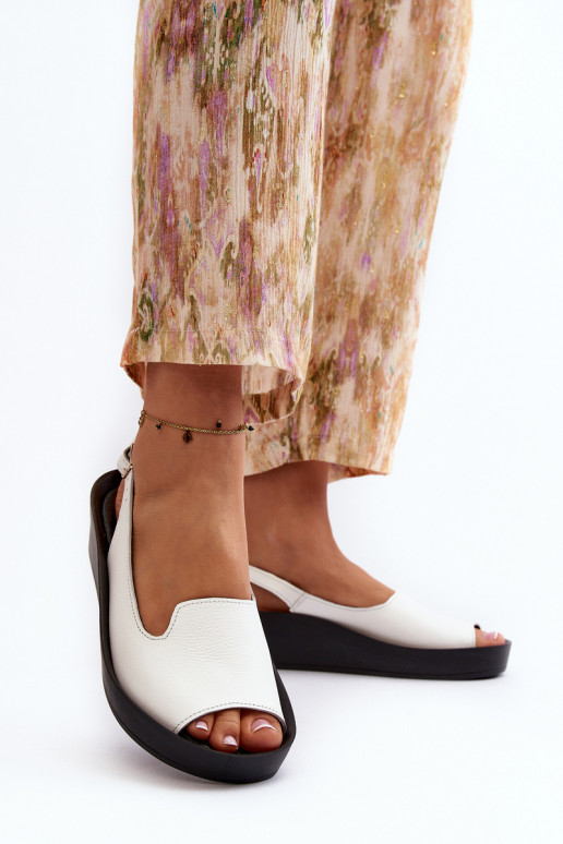 Women's Leather Sandals on Thick Sole Zazoo 2893 White