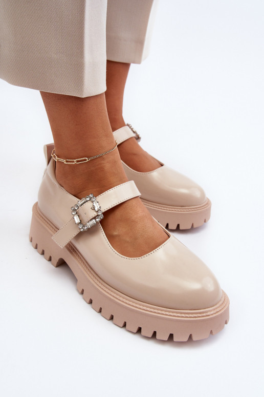 Women's Beige Patent Leather Shoes with Decorative Buckle Lindnessa