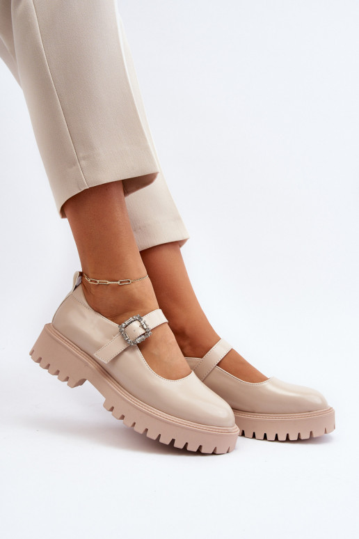 Women's Beige Patent Leather Shoes with Decorative Buckle Lindnessa