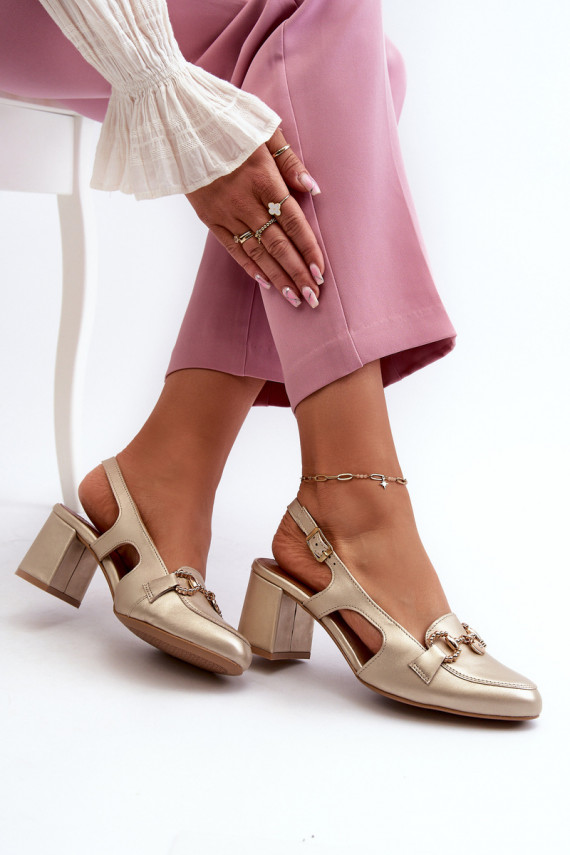 Leather Sandals with Heels Maciejka 06419-25 Gold