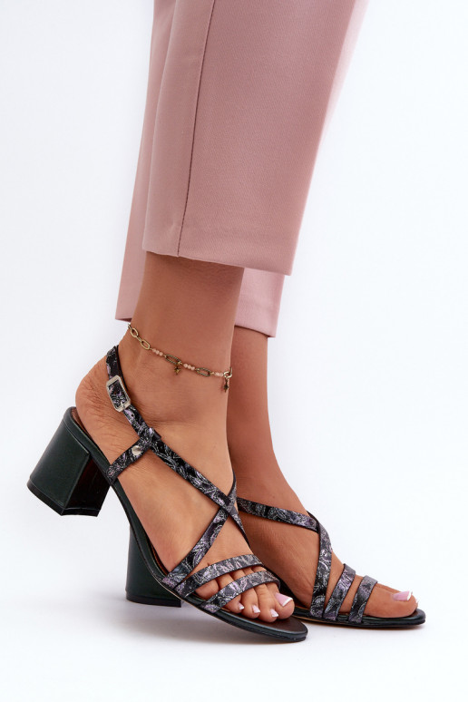 Leather Sandals With Low Heel Maciejka 06653-09 Dark Green