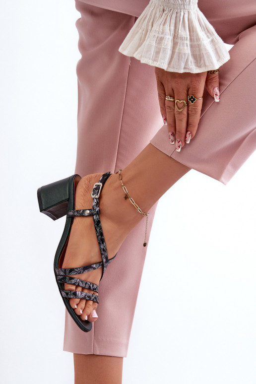 Leather Sandals With Low Heel Maciejka 06653-09 Dark Green