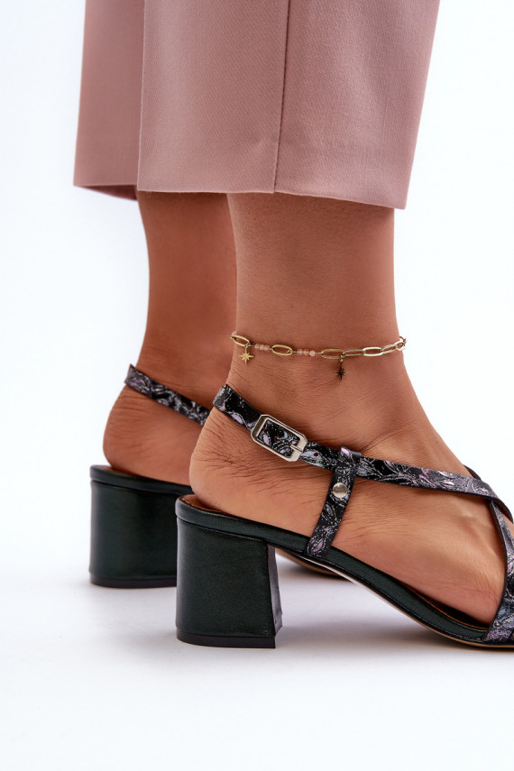 Leather Sandals With Low Heel Maciejka 06653-09 Dark Green