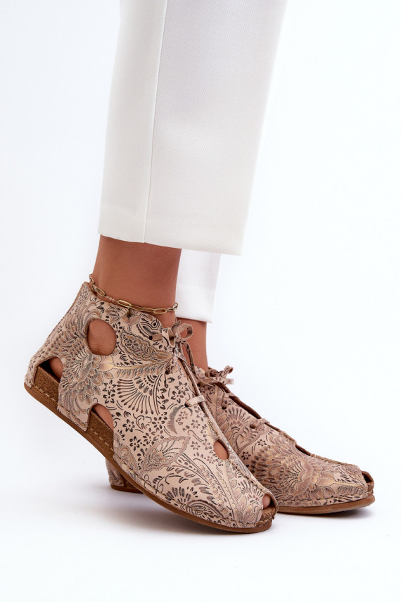 Patterned Leather Boots Maciejka 03426-02 Beige