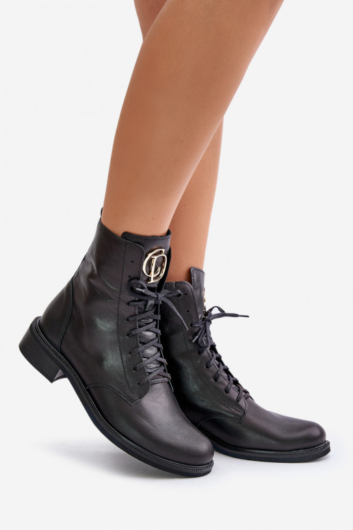 Zazoo 2955 Leather Worker Boots With Gold Detail On The Tongue Black