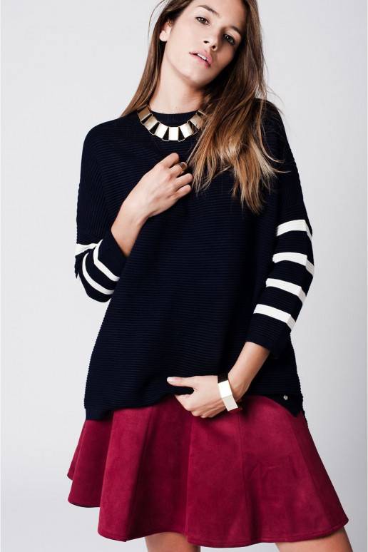 Išskirtinė gėlėta suknelė