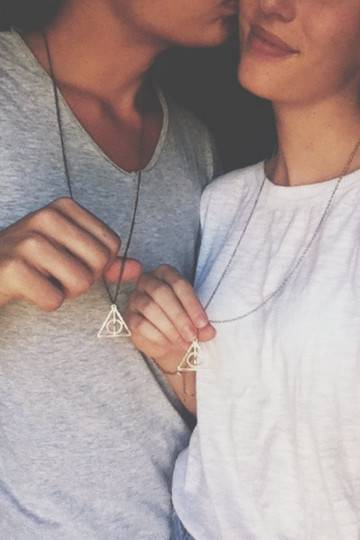 Deathly Hallows Necklace in Silver 2