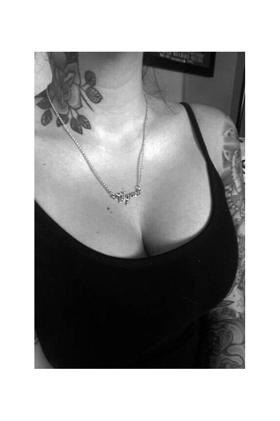 Kaklo papuošalas aukso spalvos