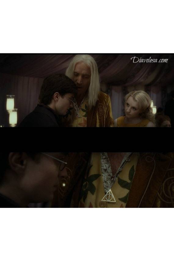 Deathly Hallows Necklace in Silver