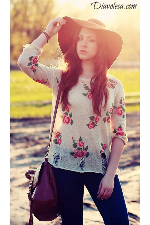 Flowery sweater