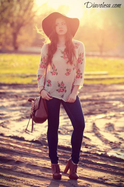 Flowery sweater