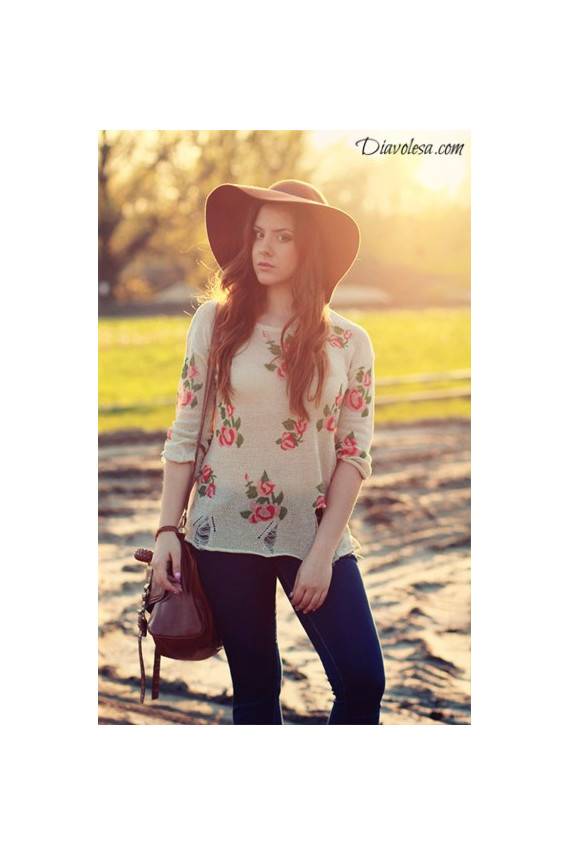 Flowery sweater