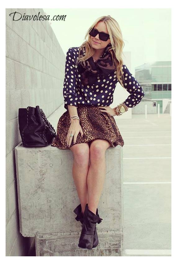 Sijonas su liūto galvomis  - 4