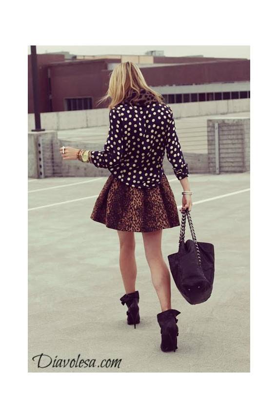 Sijonas su liūto galvomis  - 5