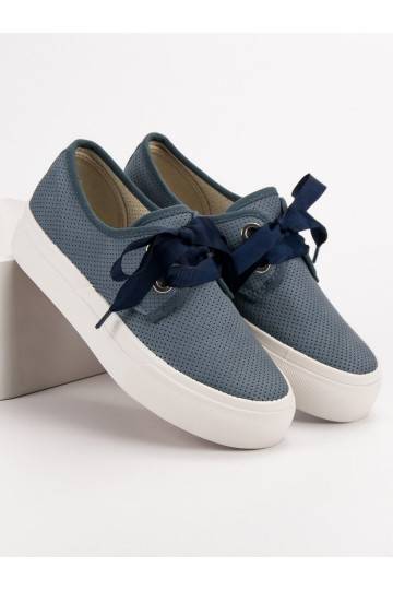 laisvalaikio batai su... 2