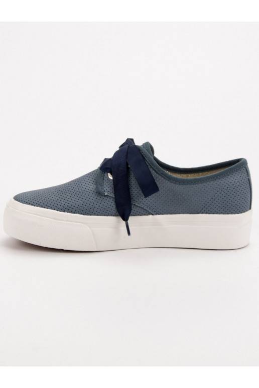 laisvalaikio batai su batraiščiais...