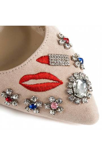 Sandals in sand color with embroidered and shiny details WL119BE 2