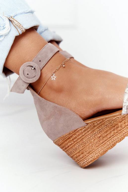 Suede Wedge Sandals Maciejka 04565-04 Beige-Gold Suede Wedge Sandals Maciejka 04565-04 Beige-Gold