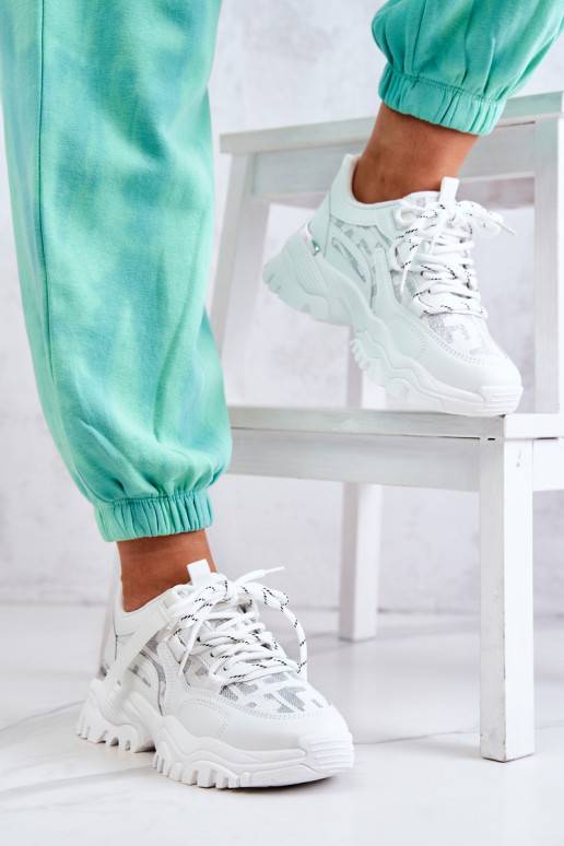 Sneakers On A Massive Sole White Your Style Sneakers On A Massive Sole White Your Style