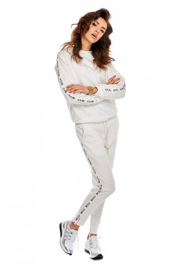 moteriskos-laisvalaikio-kel...