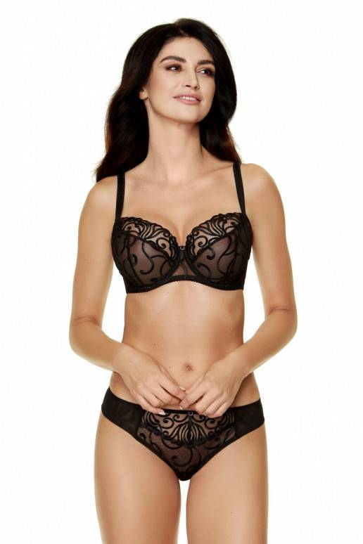 t-formos-kelnaites-is-gorteks