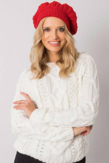 Raudona kepurė iš AT