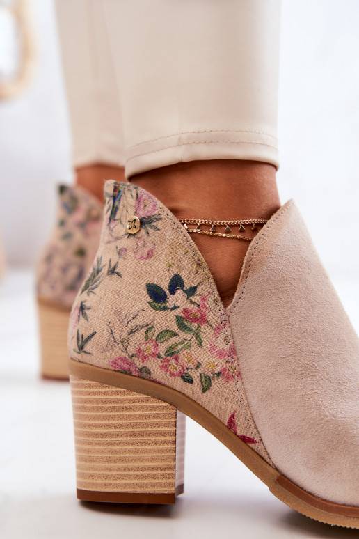 Women s Leather Boots On Block Heel Maciejka Light beige 04492 Women s Leather Boots On Block Heel Maciejka Light beige 04492