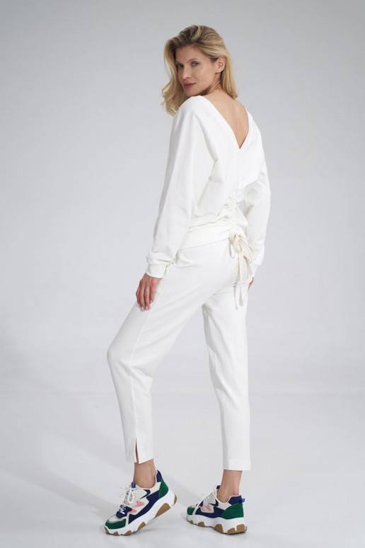 Laisvalaikio kelnės modelis  Figl