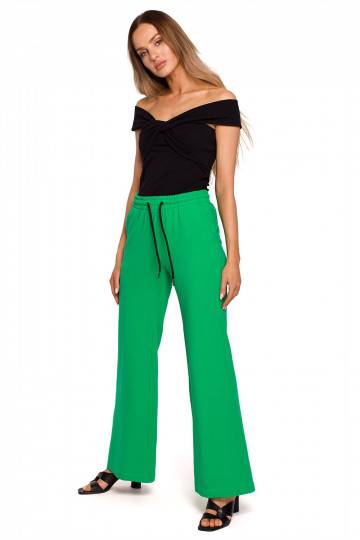 Madingos žalios spalvos...