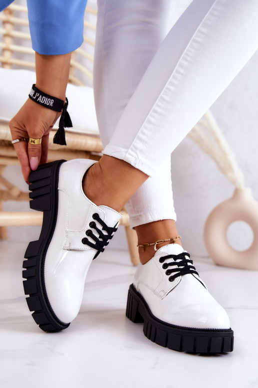 Fashionable Lacquered Shoes La.Fi White Hallie Fashionable Lacquered Shoes La.Fi White Hallie