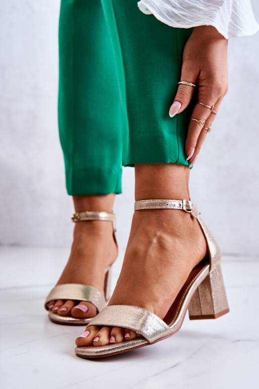 Fashionable Women's Sandals On A Heel Gold Lucida Fashionable Women's Sandals On A Heel Gold Lucida