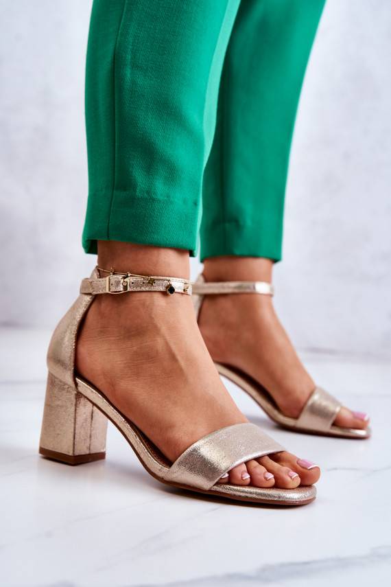 Fashionable Women's Sandals On A Heel Gold Lucida