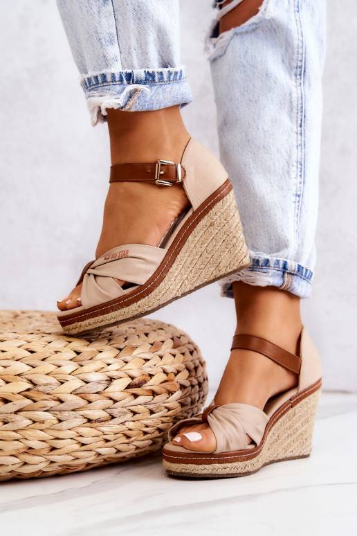 Women's Sandals On Wedge Big Star JJ274939 Beige Women's Sandals On Wedge Big Star JJ274939 Beige