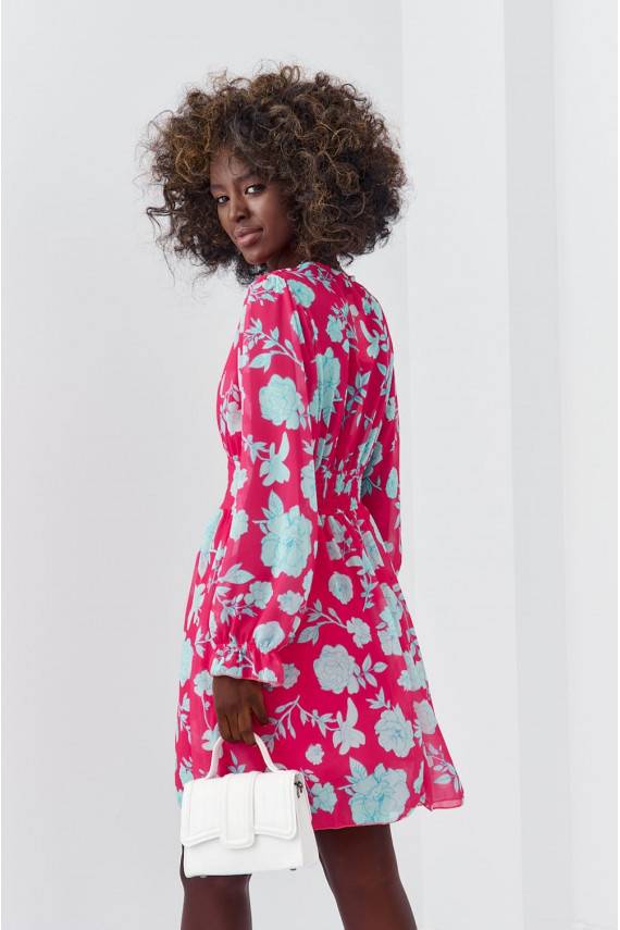 Dress with floral patterns in pink-blue