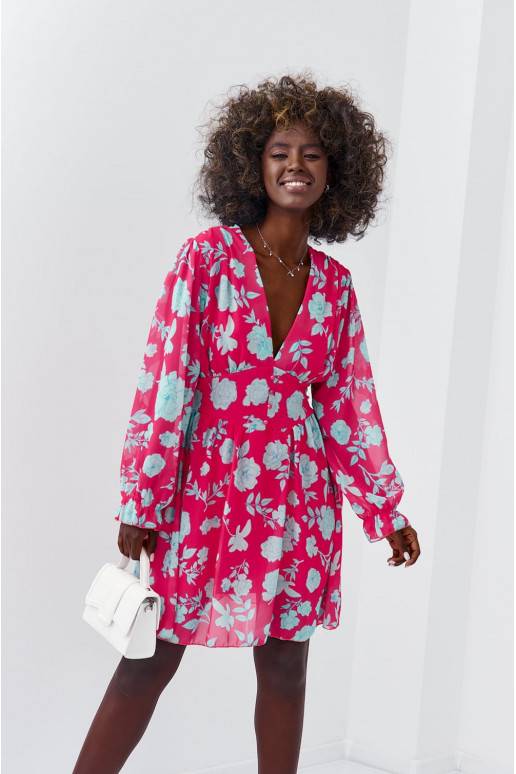 Dress with floral patterns in pink-blue