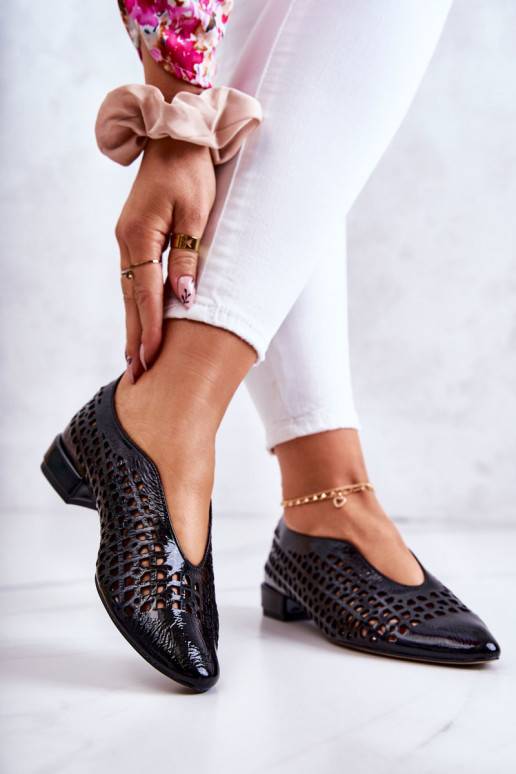 Elegant Lacquered Leather Openwork Shoes Ismena Black Elegant Lacquered Leather Openwork Shoes Ismena Black
