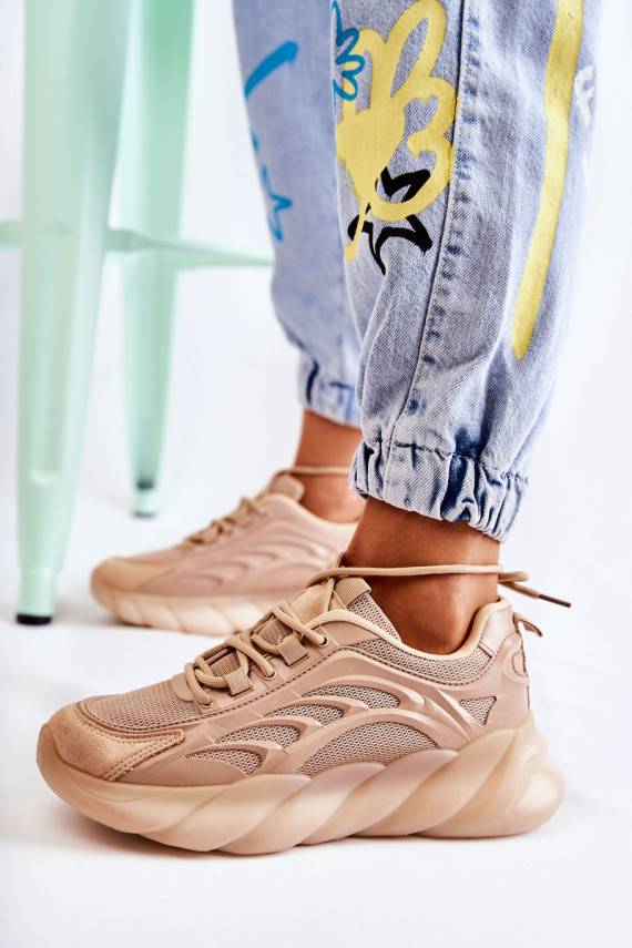 Fashionable Women's Sport Shoes Sneakers Beige Sollero