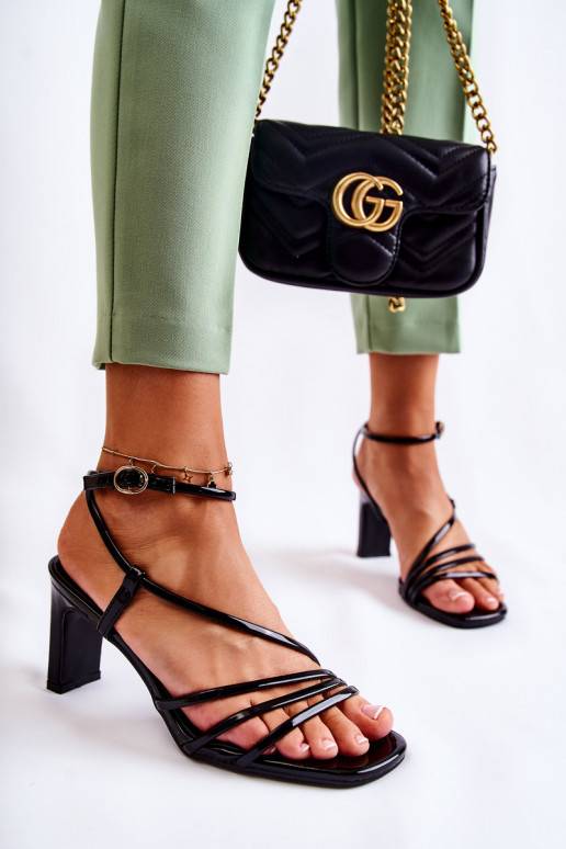Classic Lacquered Sandals On Heel Black Milani