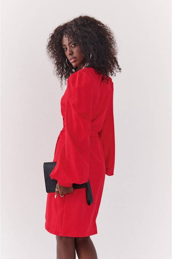 Dress in a twisted pattern blown sleeves red