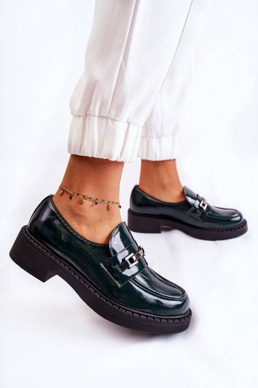 Lacquered Shoes With Silver Ornament Green Hestill