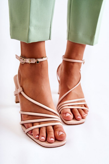 Classic Lacquered Sandals On Heel Beige Milani 2