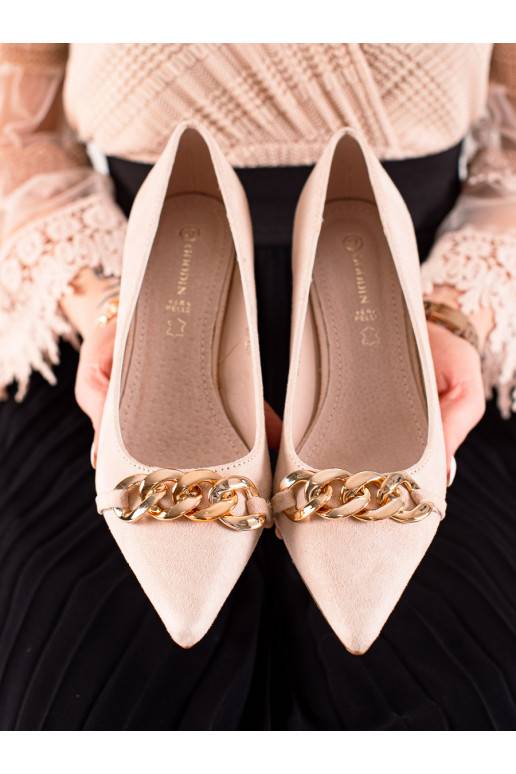 High-heeled shoes  z łańcuchem
