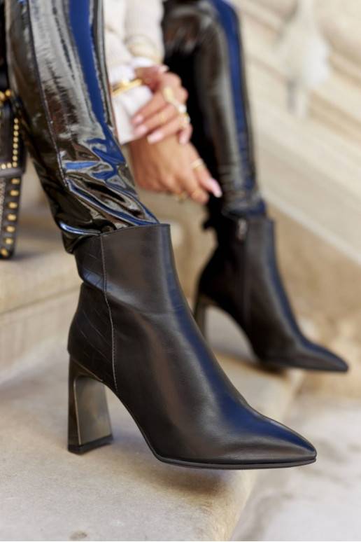 Women's Boots Black on wedge Olastis