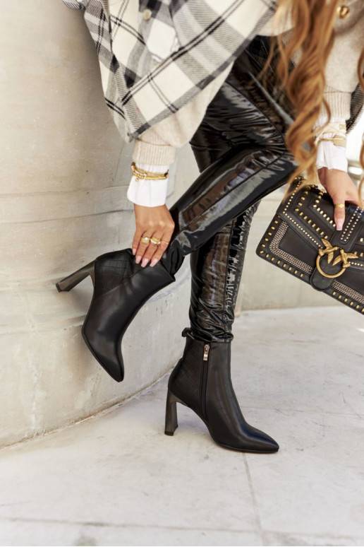 Women's Boots Black on wedge Olastis Women's Boots Black on wedge Olastis