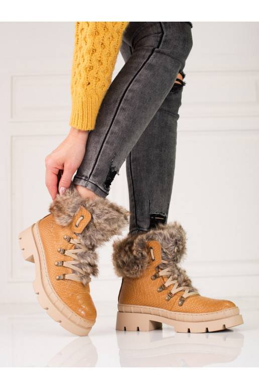 shoes  with fur Shelovet 